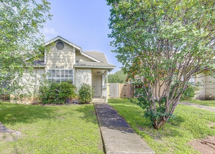 8202 West Gate Blvd - Photo 1