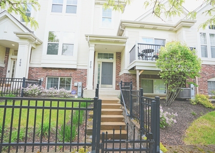 470 Grosvenor Lane - Photo 1