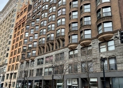 431 S Dearborn Street - Photo 1