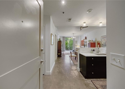 905 Juniper Street Ne - Photo 1
