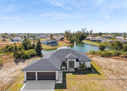 2100 Nw 21st Street - Photo 1