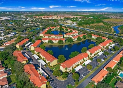 8271 Key Royal Circle - Photo 1