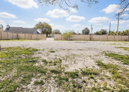 11211 Kittybrook  Drive - Photo 1