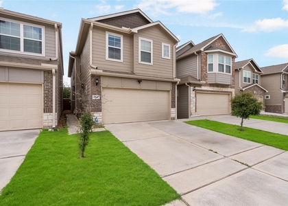 17137 Wilthorne Colony Court - Photo 1