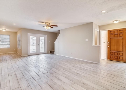 10839 Sugar Hill Drive - Photo 1