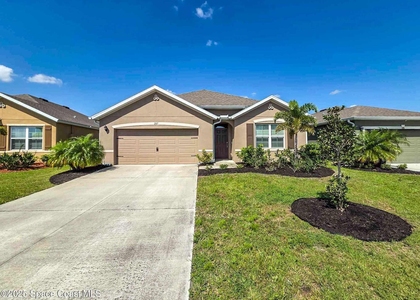 287 Guinevere Drive Sw - Photo 1