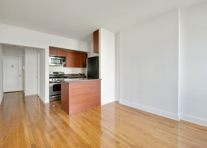 West 49th Street - Photo 1