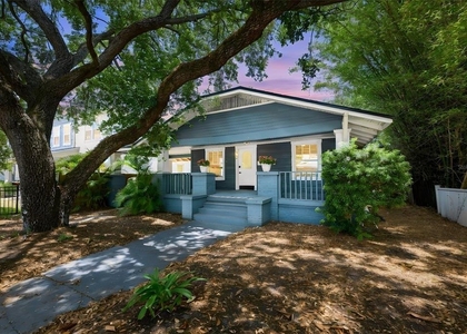 902 W Columbus Drive - Photo 1