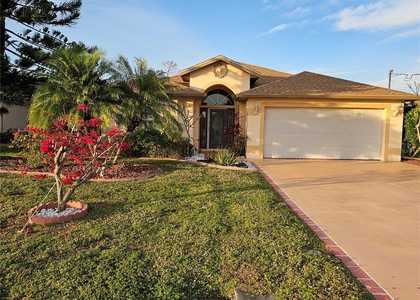 114 Albatross Road - Photo 1