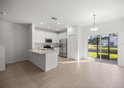 3339 Se 37th Avenue Road - Photo 1