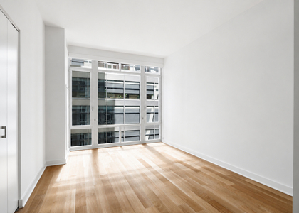 Midtown West 40th Street - Photo 1