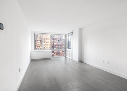 Upper West Side West 65th/64th - Photo 1