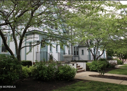 188 Broad Street - Photo 1