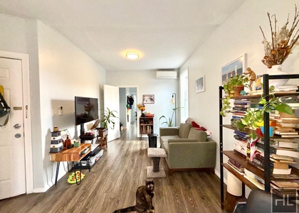 23 Avenue - Photo 1