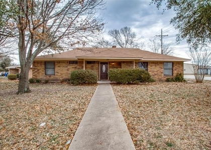 101 Teakwood Drive - Photo 1