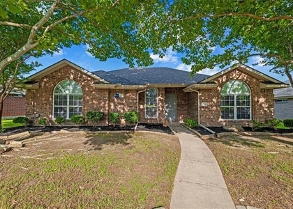 1720 Avonlea Drive - Photo 1