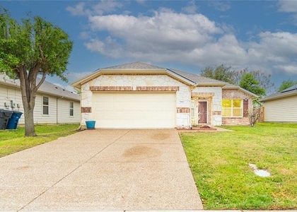 1906 Castaway Drive - Photo 1