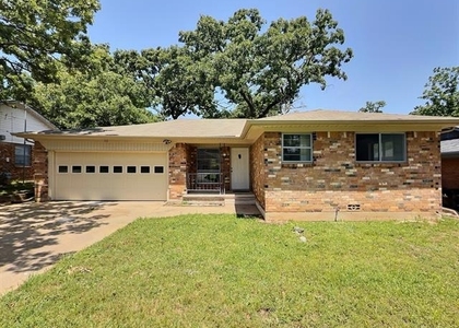 111 Doris Drive - Photo 1