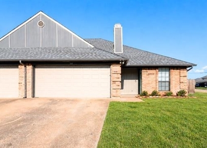304 Moore Creek Road - Photo 1