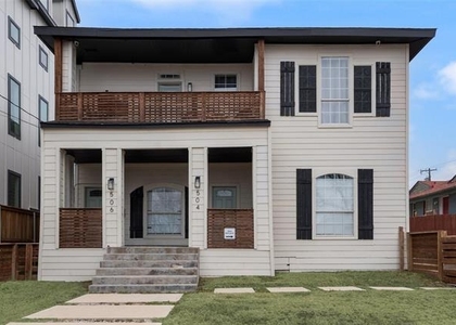 506 N Lancaster Avenue - Photo 1