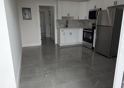 935 Jefferson Avenue - Photo 1