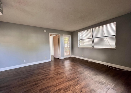 718 Executive Center Drive - Photo 1