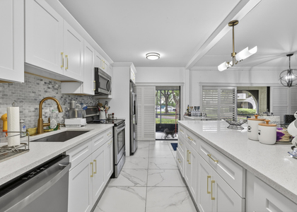 6328 W Longboat Ln Lane W - Photo 1