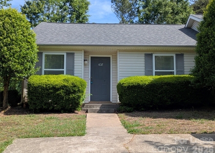 108 Bogey Lane - Photo 1