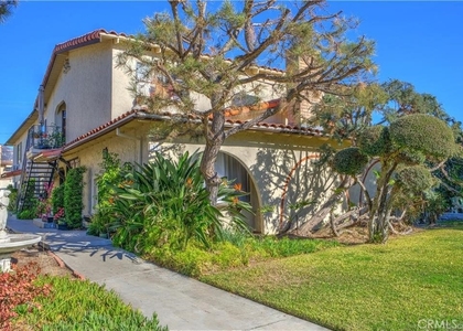 33 Bonita - Photo 1