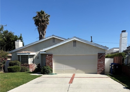22451 Dolorosa Street - Photo 1