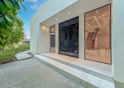 4266 Louise Avenue - Photo 1