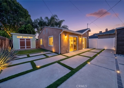 6904 Mclennan Avenue - Photo 1