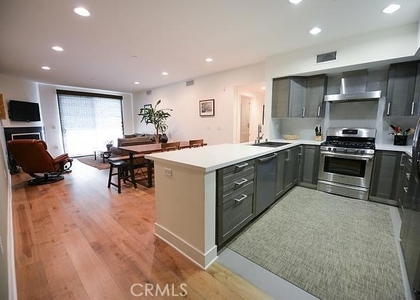 7133 Hawthorn Avenue - Photo 1