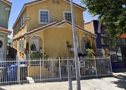 2710 W 54th - Photo 1