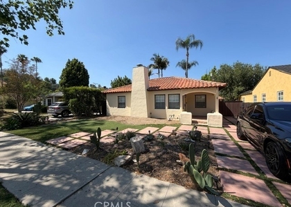 22025 Lopez - Photo 1