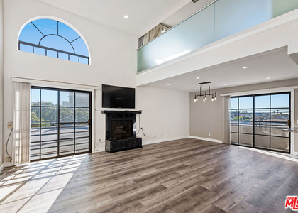 3780 Ocean View Avenue - Photo 1
