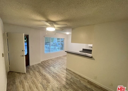 25 Navy Street - Photo 1