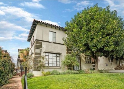127 N Catalina Street - Photo 1