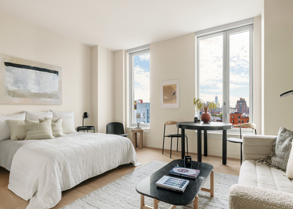 280 W 24th St - Photo 1