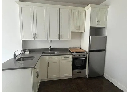 294 Willoughby Ave - Photo 1