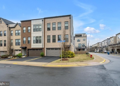 42281 Belgrave Gardens - Photo 1