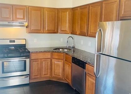 520 N 33rd Street - Photo 1