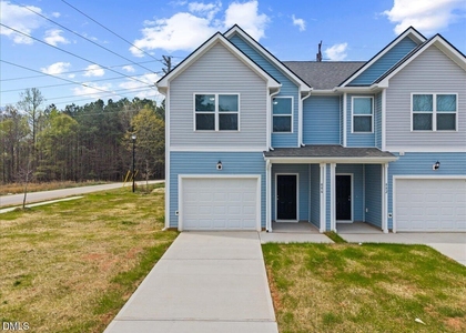 886 John Street - Photo 1