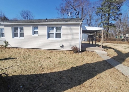 403 Trenton Court - Photo 1