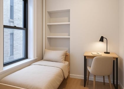 Broadway / Amsterdam Ave - Photo 1