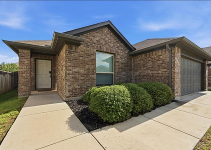 172 Noddy Rd - Photo 1