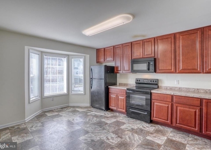 327 Tribbitt Street - Photo 1