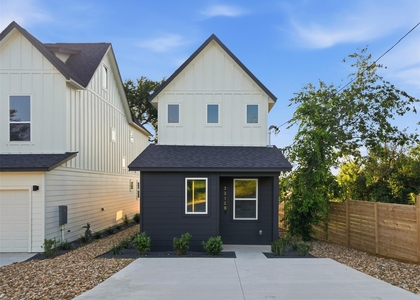 2212 Yellow Jacket Ln - Photo 1