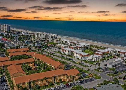 204 Laguna Villas Boulevard - Photo 1