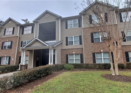 7104 Fairington Ridge Circle - Photo 1